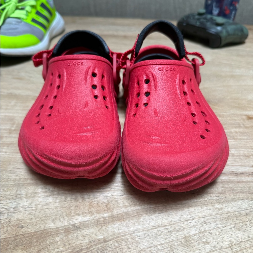 CROCS Red Water Shoes with Chunky Sole and Perforated Design